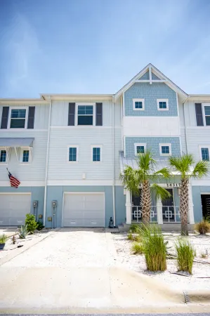 Stunning Getaway - Gulf View, Beach Club, Pools, Hot Tub