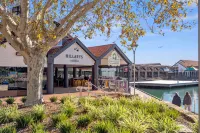 Nautica Residences Hillarys Hotels near Sorrento Quay