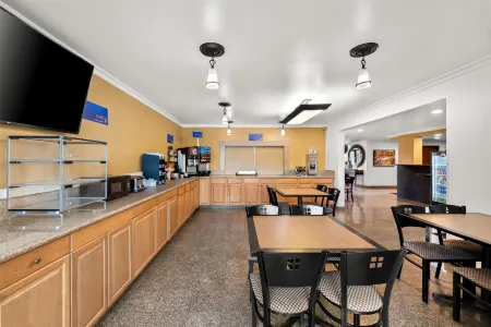 Best Western Chieftain Inn