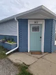 Close to Arts District and Local Dining - Bright Inviting Haven Hotels in Michigan City