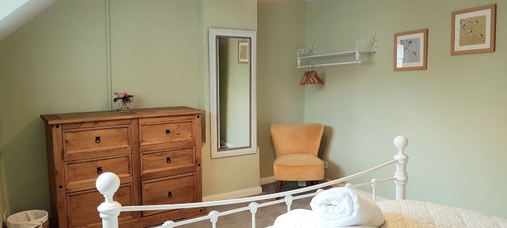 Cruck Cottage Hotels in Pickering