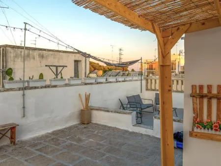 Primo Piano Holiday Отели в г. Castromediano