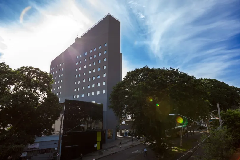 San Diego Express Barro Preto