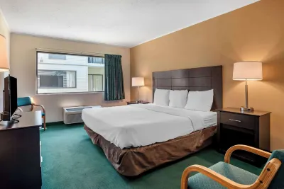 Rodeway Inn & Suites 르호보스비치 호텔
