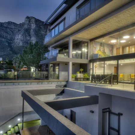 Sea Star Rocks Boutique Hotel