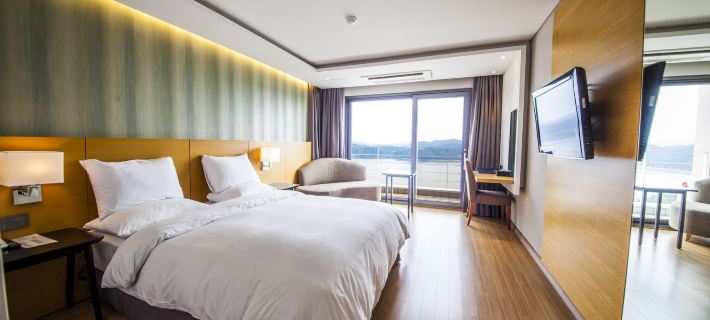 โรงแรมเอเชีย เลคไซด์ โรงแรมในชินจู