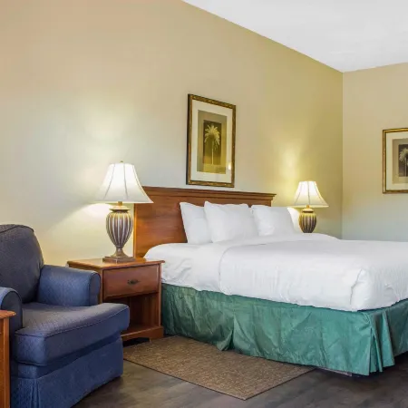 Quality Inn Benson I-10 Exit 304