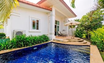 Bali Style 2 Bedroom Villa with Pool - B99
