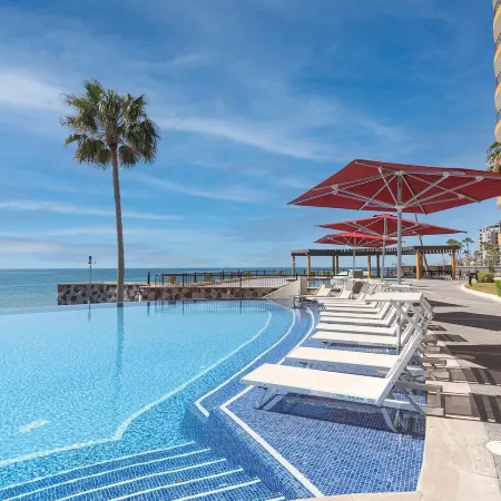 Ocean Sky Paradise Gorgeous Luxurious Oceanfront