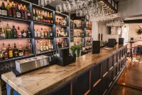 The Rose & Crown - bar