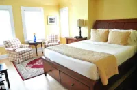 Greenway House Bed and Breakfast Hotels in Green Lake