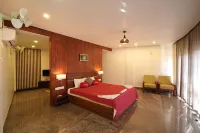 Mayookham Hotel dekat Pakshipathalam Bird Sanctuary