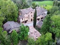 Farmhouse in Borgo Antico Hotel in zona La Rocca