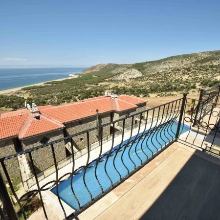 Limnos Hotel