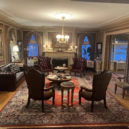 Pendleton House Historic Inn and B&B