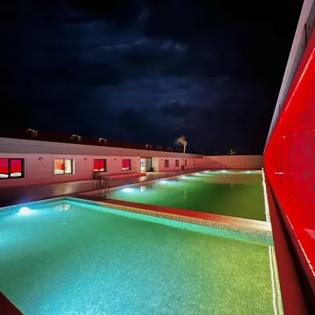 MQ Hotel Suites and SPA