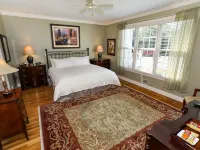 Oakmont Inn Hotels in Verona