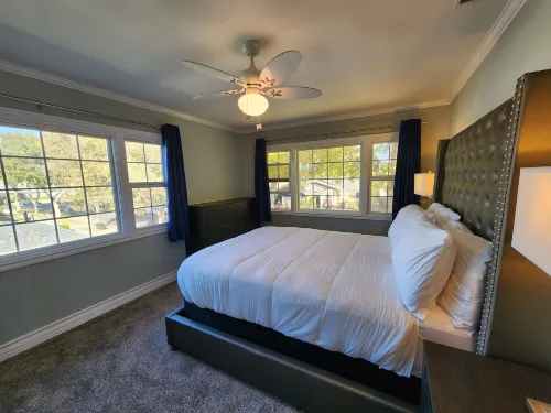 Near the Beach and Central Located Hotels in Seal Beach