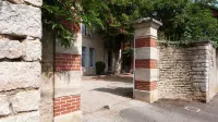 La Maison du Cremant Hotels in Chaudenay-le-Château