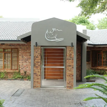 Rhino Coast Guesthouse