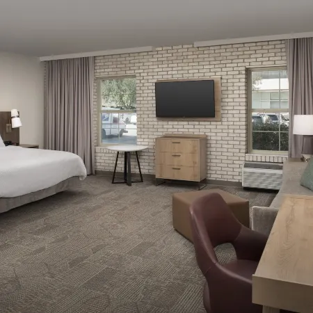 Staybridge Suites SAN ANTONIO-AIRPORT by IHG
