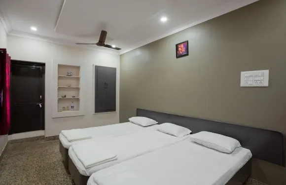 巴拿巴飯店民宿