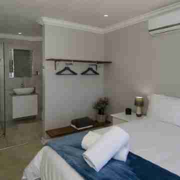 404 Cozumel Umdloti Beachfront Magic Rooms