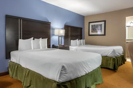 Dutchland Motel Отели рядом с достопримечательностью «Landis Homes»