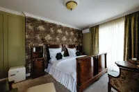 Ateneea Luxury Rooms Hotel di 