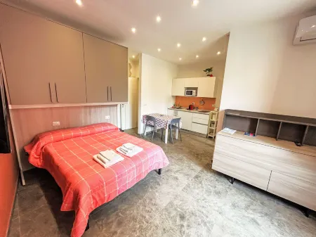 Giallo Отели рядом с достопримечательностью «Parco della Rimembranza di San Michele di Pagana»