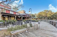 Dog Friendly Beach Wood Condo, Minutes Away from Atlantic Ocean by RedAwning