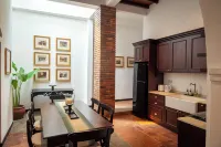Writer's Lodge By Ishq Hotellit kohteessa Labuduwa