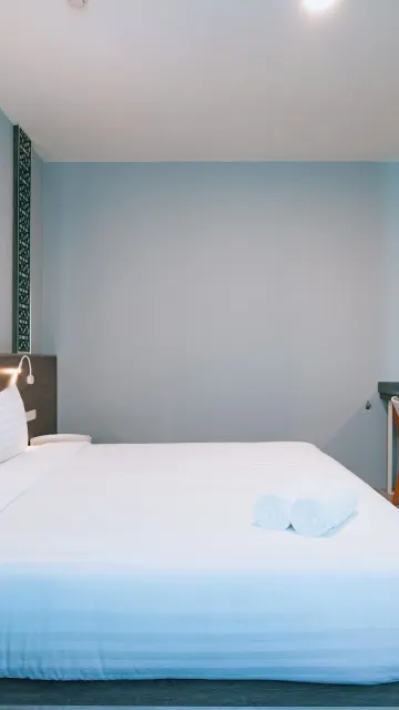 ห้องซูพีเรียร์ เตียงใหญ่ 1 เตียง