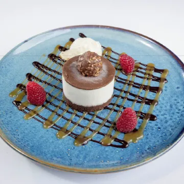 Ramada by Wyndham Belfast City Centre Отели рядом с достопримечательностью «Титаник Белфаст»