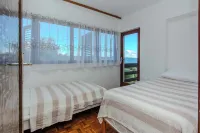 Apartments Kurta