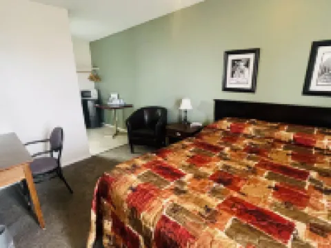 Travellers Motel Hotels in Cranbrook