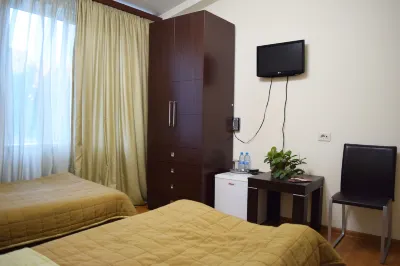 Grig Hotel Hotels near Lovers' Park