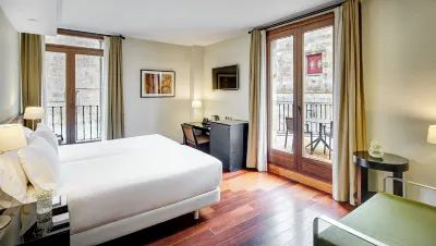 Sercotel Puerta de la Catedral Hotels in 