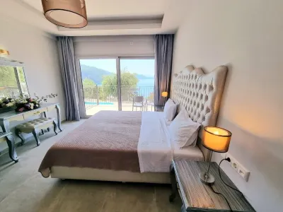 Enjoy Lichnos Bay Village, Camping, Hotel and Apartments Hotels near Piso Krioneri Beach