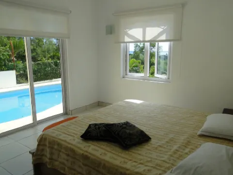 Black River: Villa Turquoise 3Bdr, Sea View