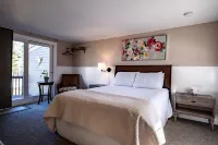 Highland Lake Resort Hotels in Bridgton