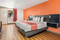 Motel 6 Florence, SC - 2-Star