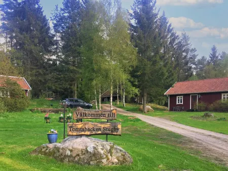 6 Person Holiday Home in Asarp-by Traum Отели в г. Фальчёпингская коммуна