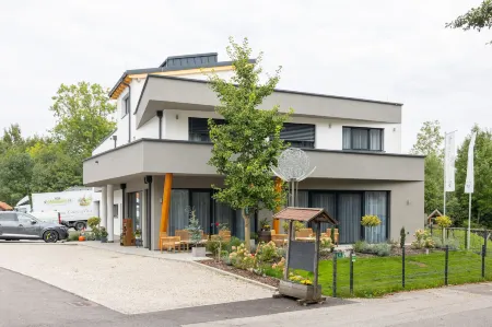 Haidinger Boutique Domizil Отели в г. Мархтренк