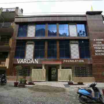 Hotel Vardan - Ayur Stay Hotel Exterior