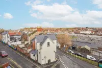 Host & Stay - Albion House
