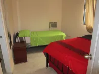 雅斯明公寓假日飯店