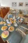 Golden Beach Resort & Spa - breakfast