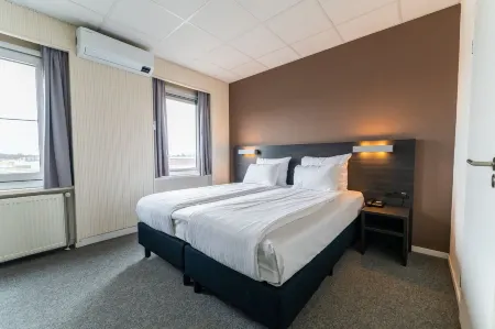 Antwerp Harbour Hotel
