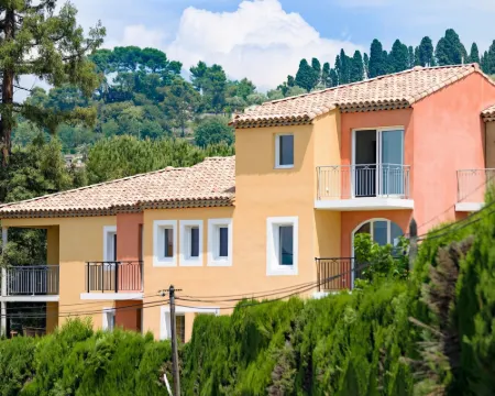 Adonis Mougins Hotels in Mougins